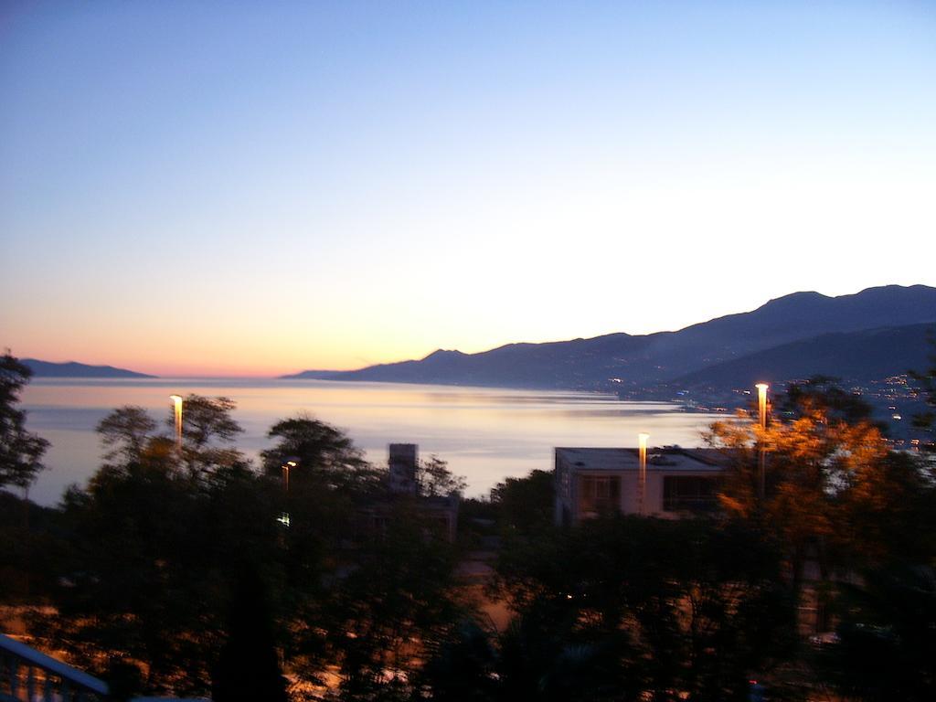 Apartments Villa Luciana Rijeka Exterior foto