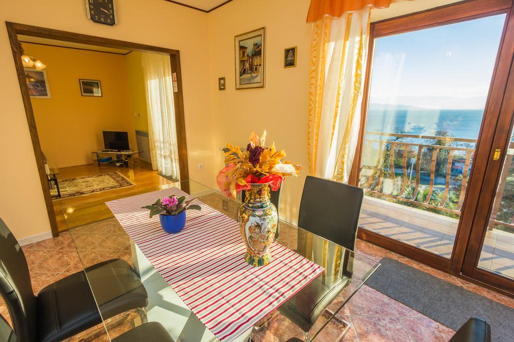 Apartments Villa Luciana Rijeka Exterior foto